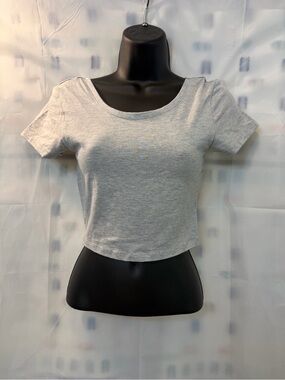 Women's Grey Scoop Neck Crop Top